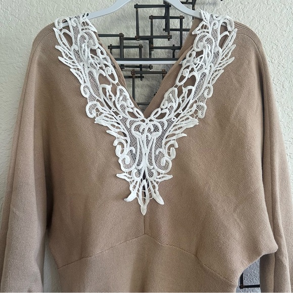 Beige Knit Sweater Dress with Lace Back – Long Sleeve Bodycon Size L - Picture 10 of 10